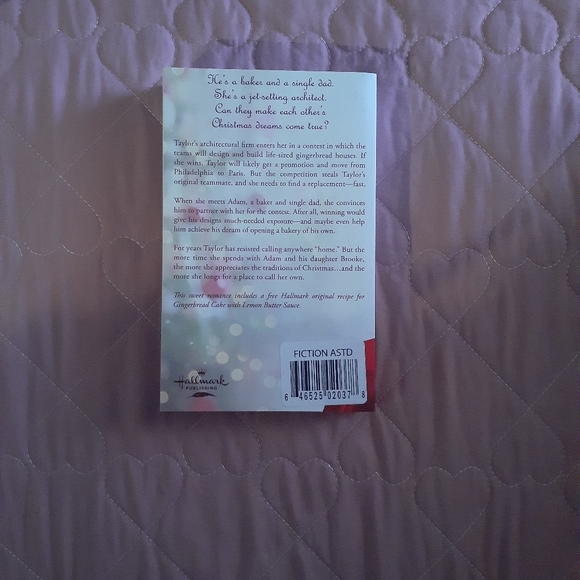 📚🎨 3/$15 *NEW* A Gingerbread Romance Book - Picture 2 of 2